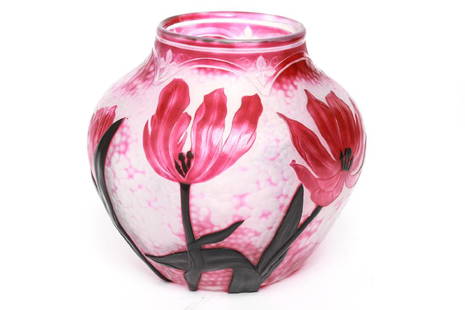 Art Nouveau Daum Cameo Art Glass Vase Tulips: Art Nouveau Daum Nancy French cameo art glass vase, "Tulips on a hammered motif ground," black leaves and stamens - pink to clear. 6" H x 6.5" diameter.