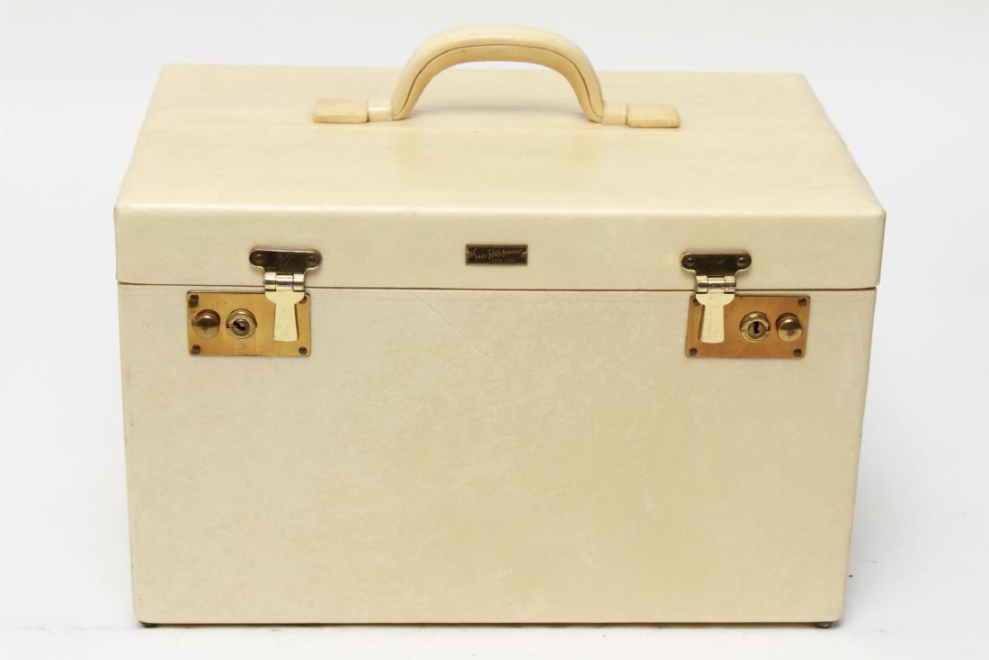 Saks 5th Ave Leather Cosmetics & Jewelry Case (1 of 13)