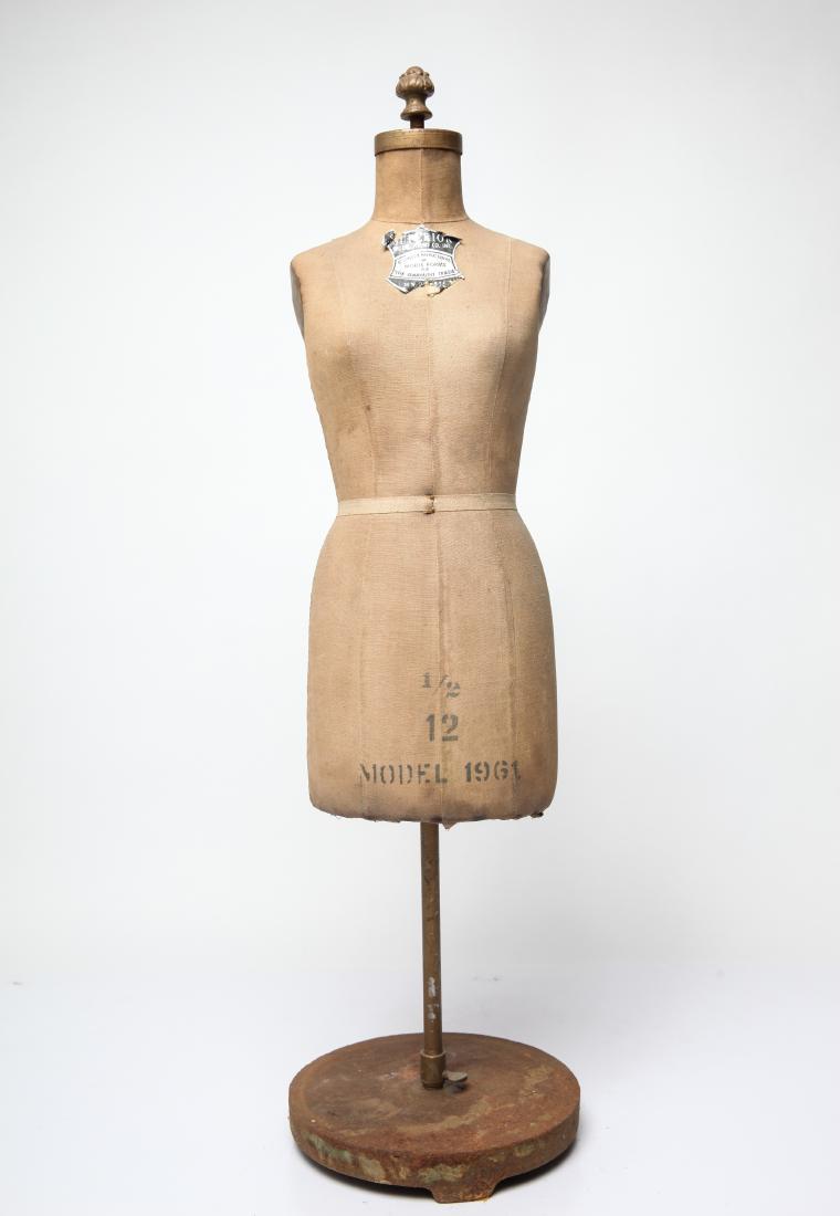 Superior Canvas Salesman Sample Dressmakers Form (1 of 5)