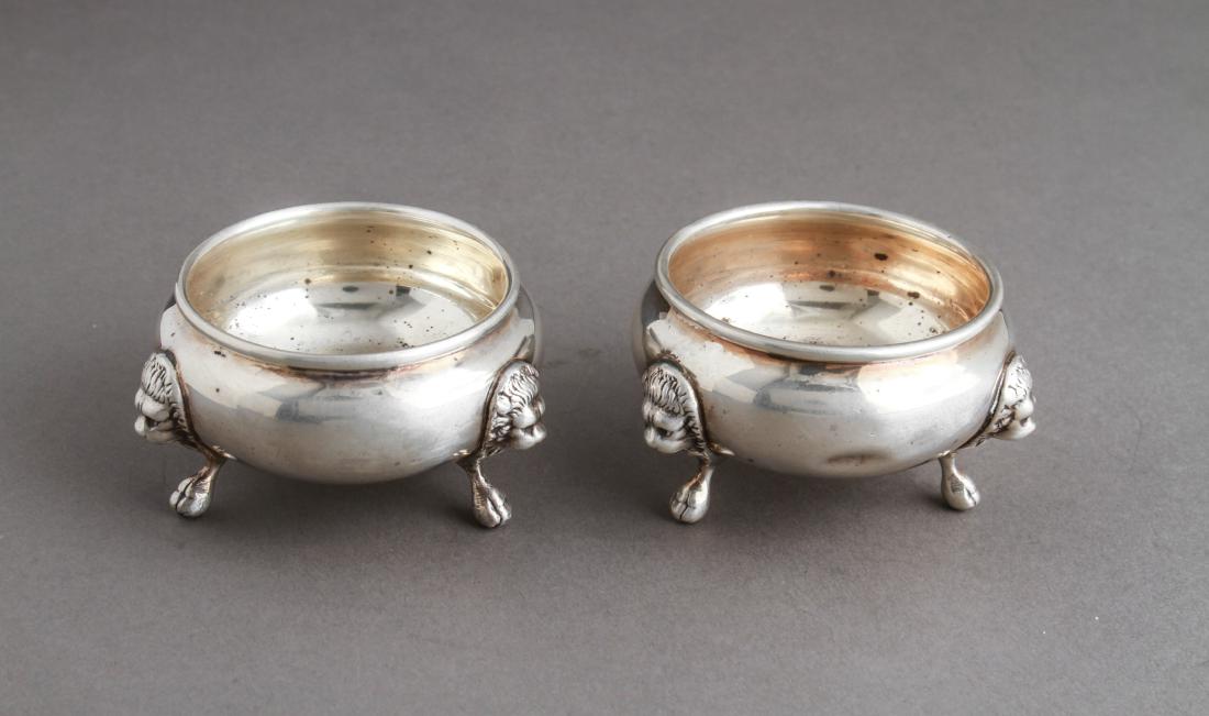 Sterling Silver Lion Head Paw Footed Open Salts Pr (1 of 4)