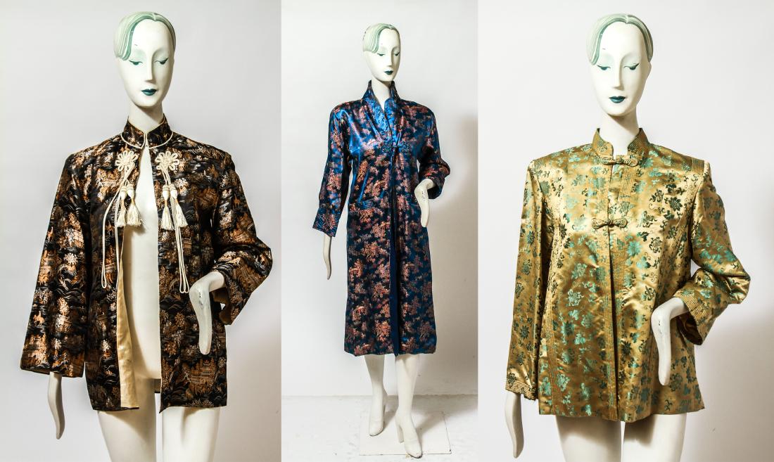 Asian Embroidered Robes incl. Ying Tai Co., 3 Pcs. (1 of 19)