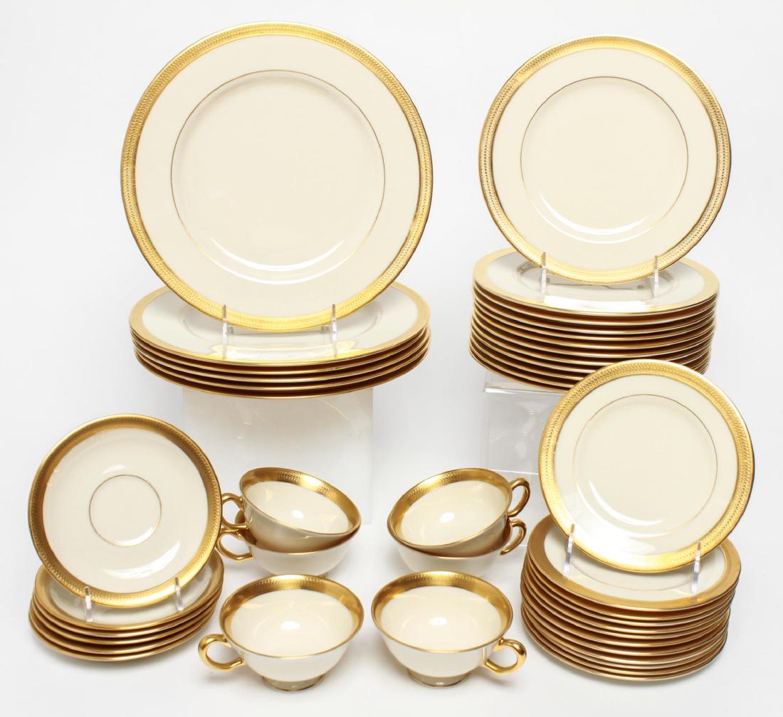 Lenox China "Lowell" Porcelain Dinner Service, 42 (1 of 12)