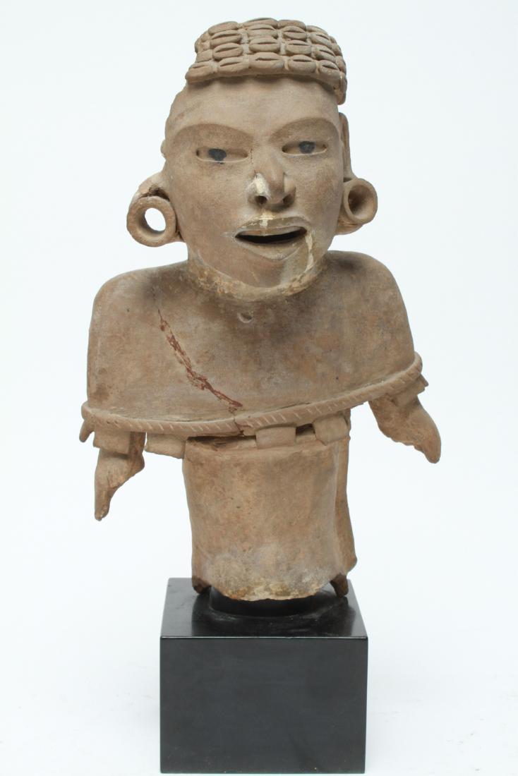 Pre-Columbian Veracruz Terracotta Ritual Figure: PreColumbian Veracruz Mexico Remojadas ceremonial ritual standing open-mouth figure, terracotta / ceramic / earthenware. 14" H x 9" W x 5" D; with base 17.75" H x 4.5" square base. Loss to proper righ