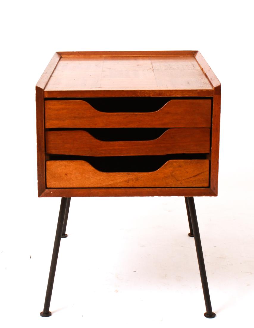 Paul McCobb Manner Mid-Century Side Table: Paul McCobb manner mid-century modern three-drawer end table / night stand, metal splay leg base. 24.5" H x 18" W x 23.5" D. Surface wear to drawers' interior.