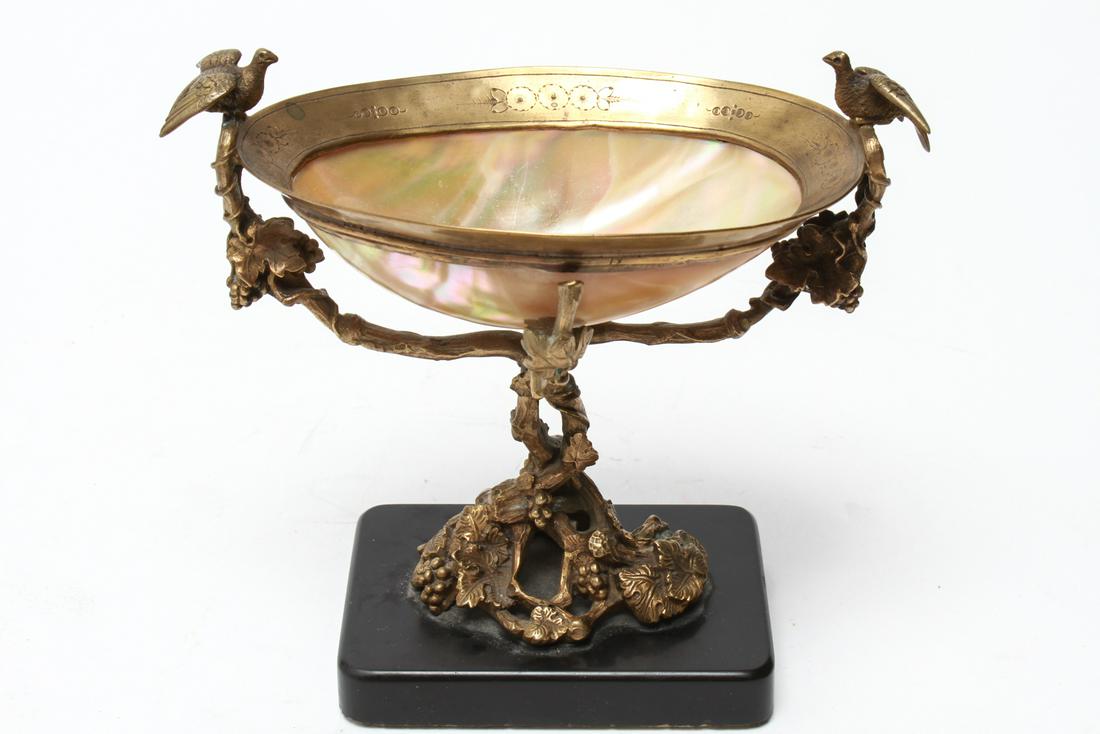 Shell Compote / Objet D'Art w Ormolu Mount (1 of 8)