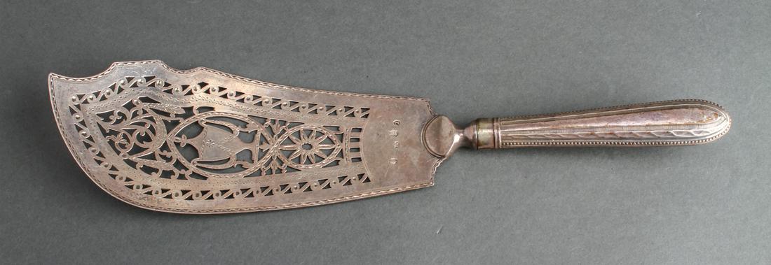 John Keene Irish Silver Pierced Fish Server 18th C (1 of 4)