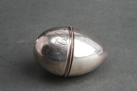 John Turner Silver Acorn-Form Nutmeg Grater 18th C: John Turner (reg. 1773) sterling silver nutmeg grater box, acorn-form with screw thread opening and metal rasp, monogrammed. hallmarked: "IT / Birmingham / England / 1795," 18th century. 2.125" H x 6.