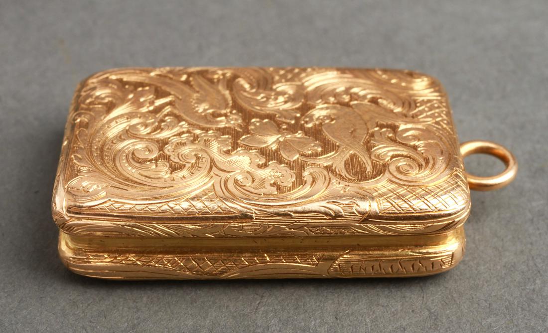 18K Gold English Engraved Vinaigrette Pendant 1840 (1 of 5)