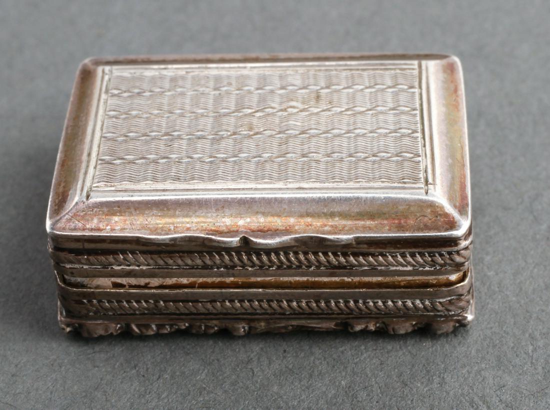 S. Pemberton Silver Engine-Turned Vinaigrette 1825 (1 of 5)