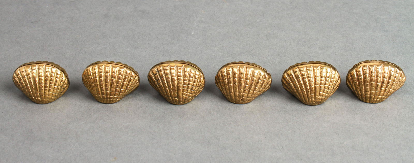 Bronze Shell-Form Place Card Holders Group of 6 (1 of 3)
