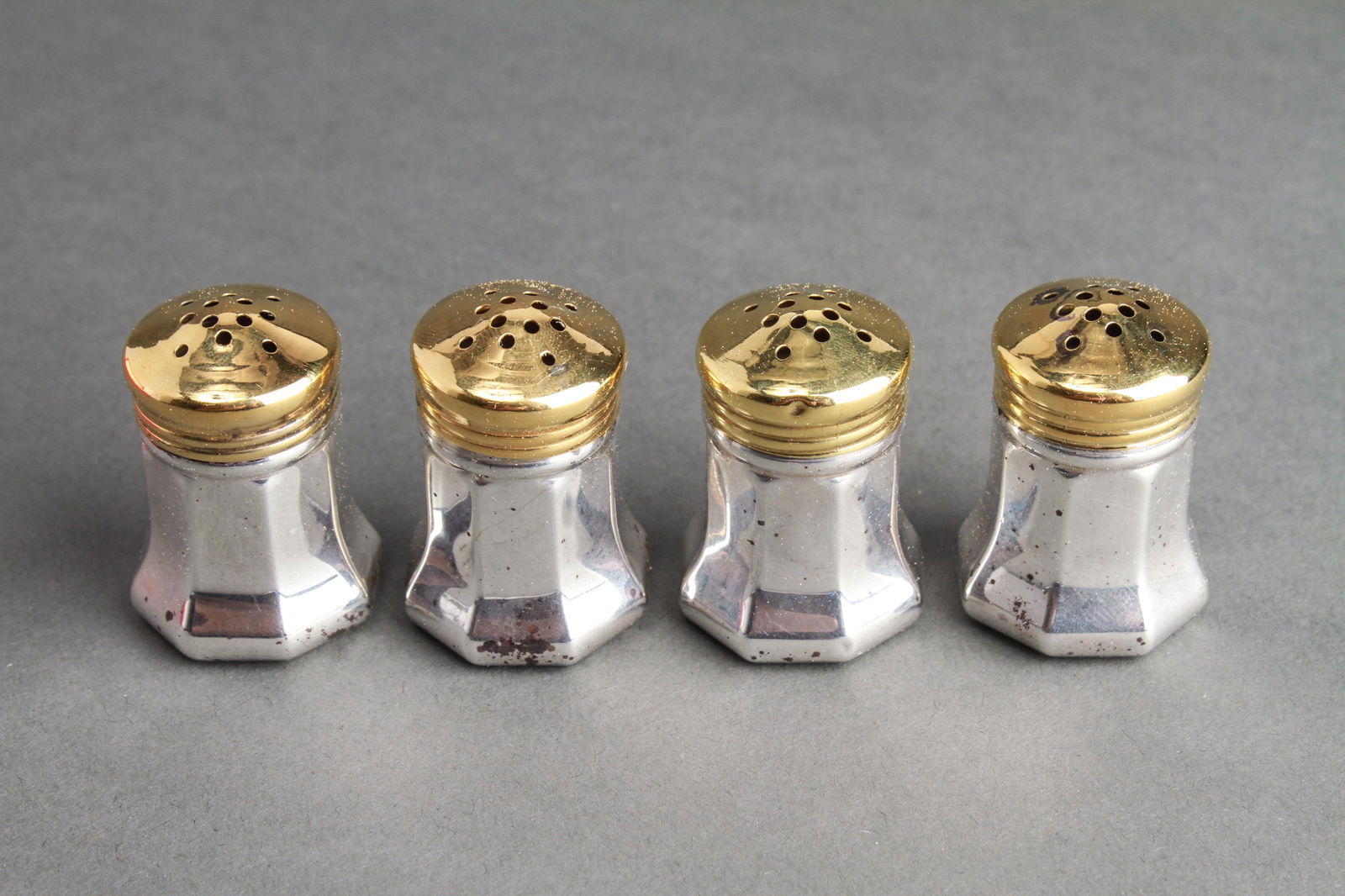 Cartier Sterling Silver Salt Casters, Cased Set 4 (1 of 5)