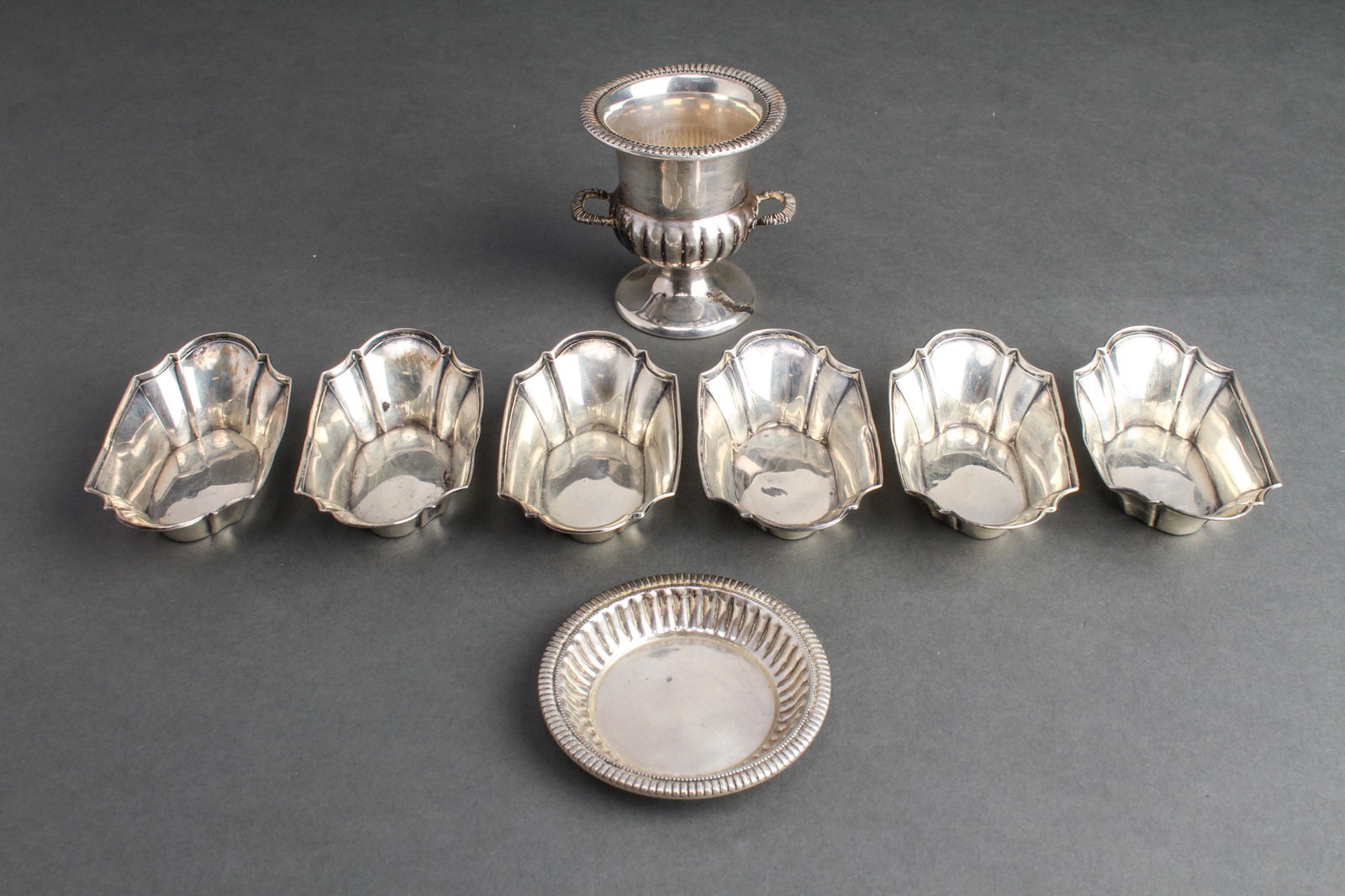 Sterling Silver Nut Dishes Set 6 & Urn w Plate 8 (1 of 5)