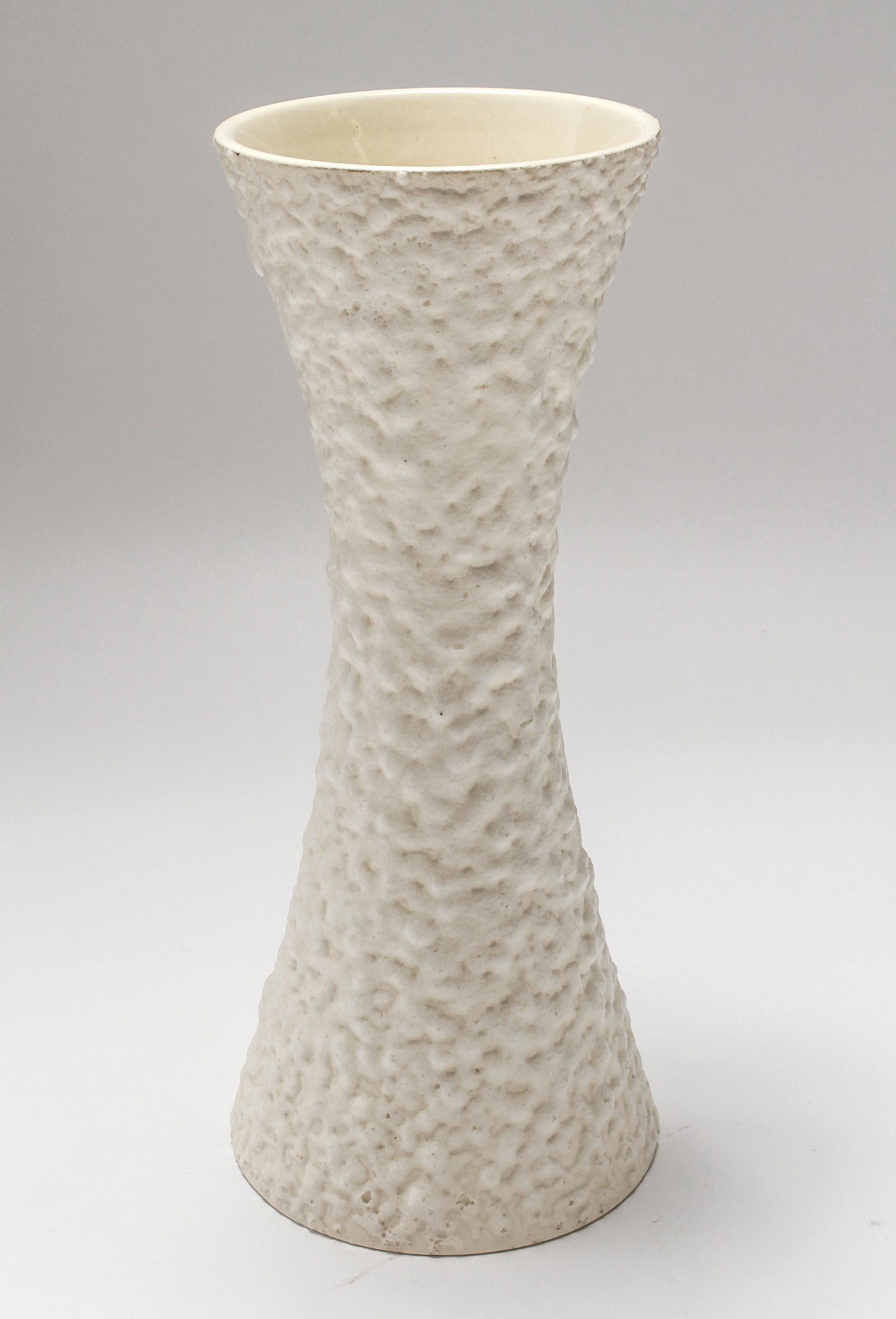 Royal Haeger Mid-Century Modern Pottery Vase (1 of 6)