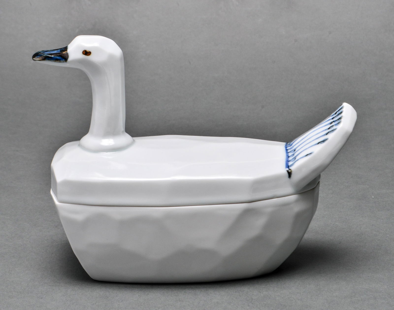 Kim Yikyung Korean Stoneware Duck Vessel (1 of 6)