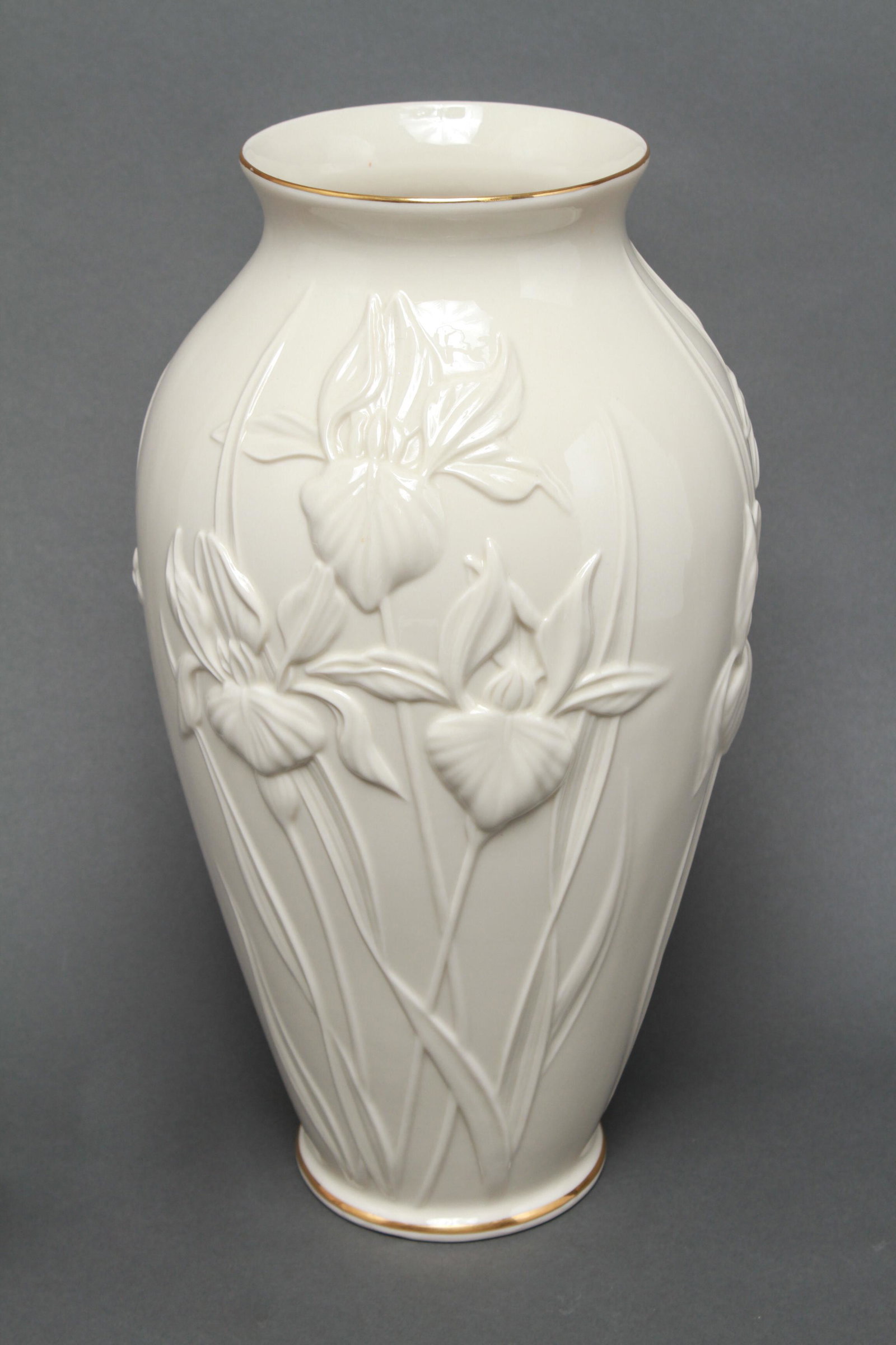 Lenox Porcelain "Iris" Pattern Large Vase (1 of 4)