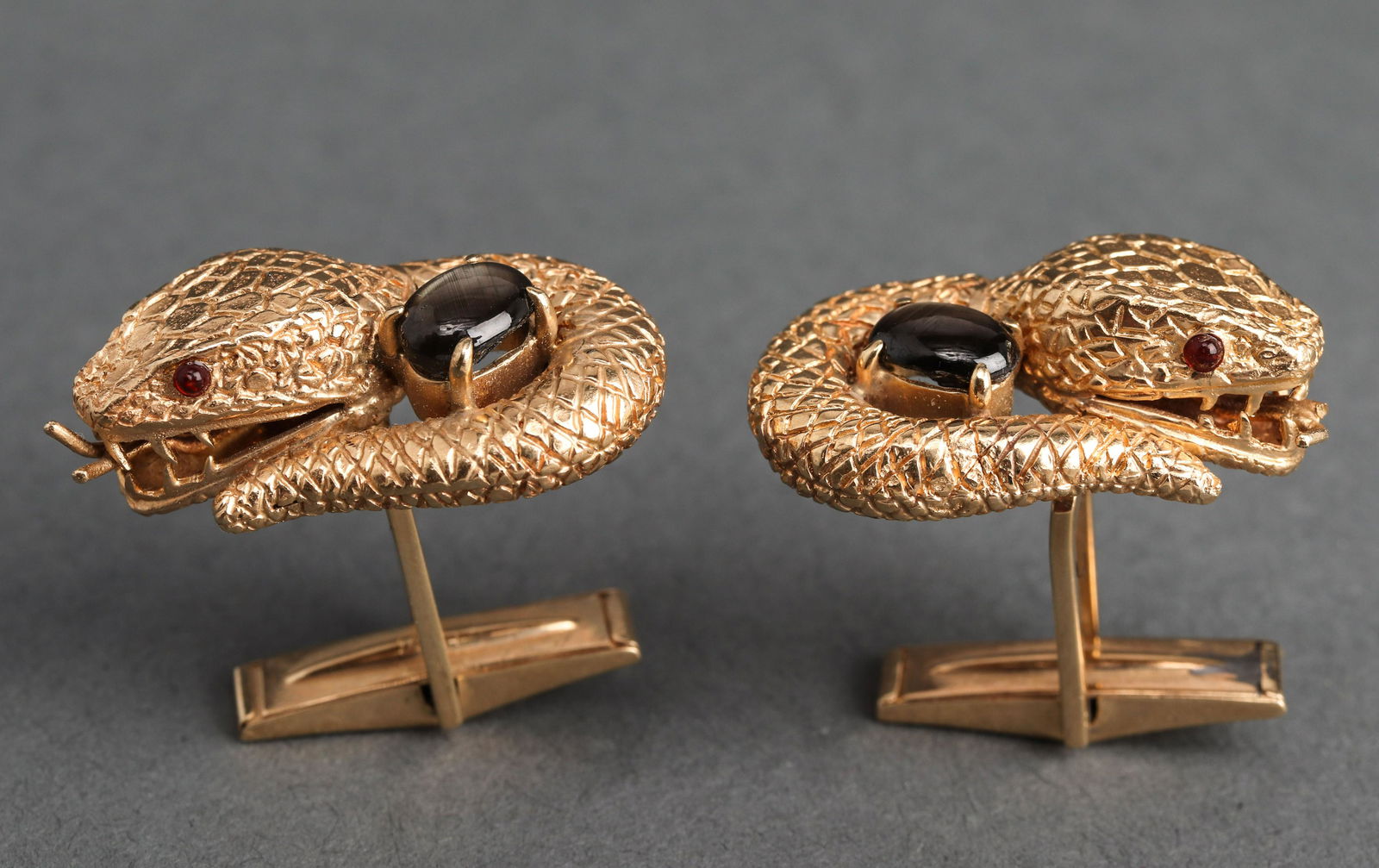 14K Yellow Gold Sapphire & Ruby Snake Cufflinks Pr (1 of 6)