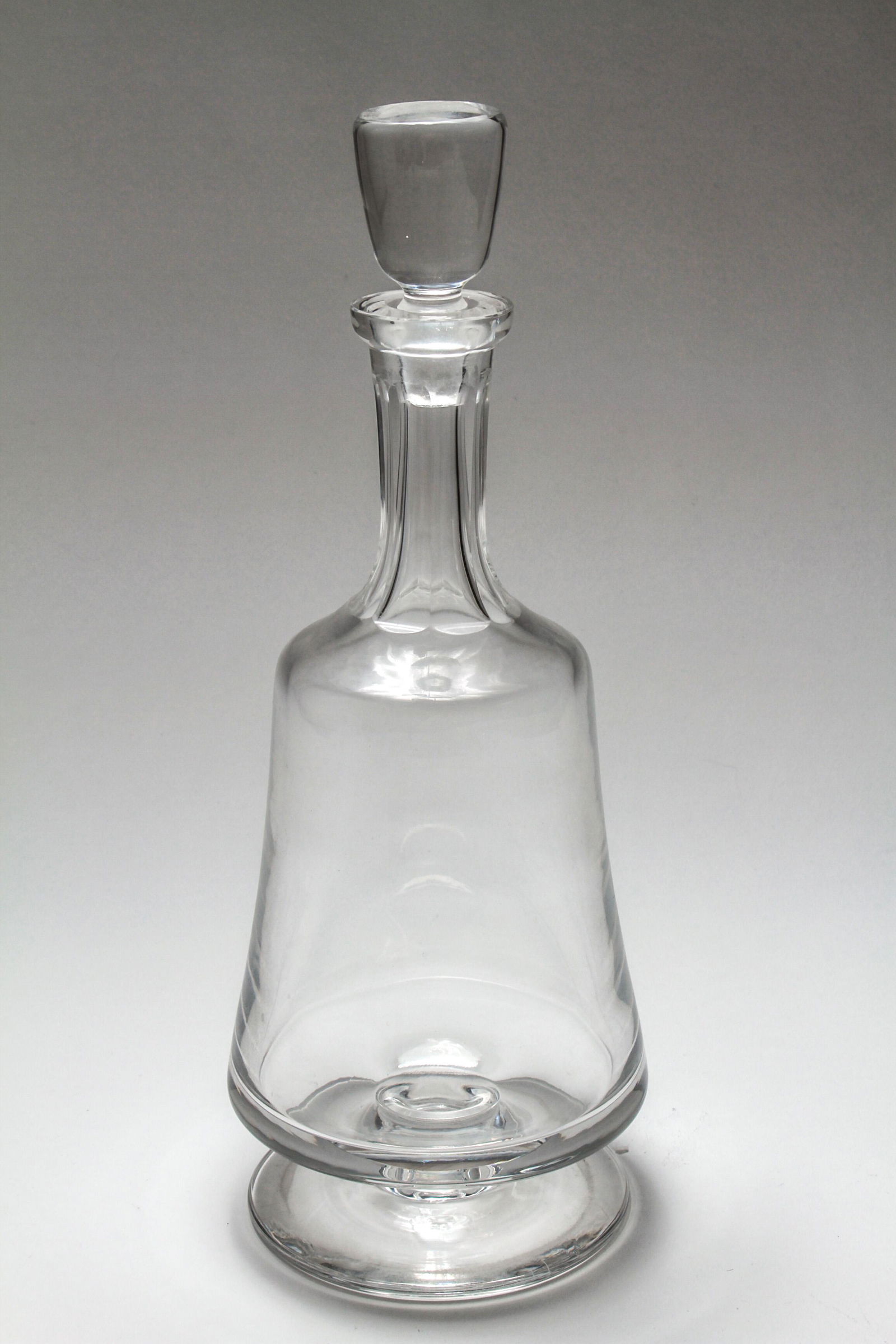Sevres Modern Colorless Crystal Footed Decanter (1 of 3)
