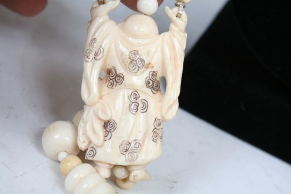 19/20 C. Chinese Ivory Necklace with Buddha - 6