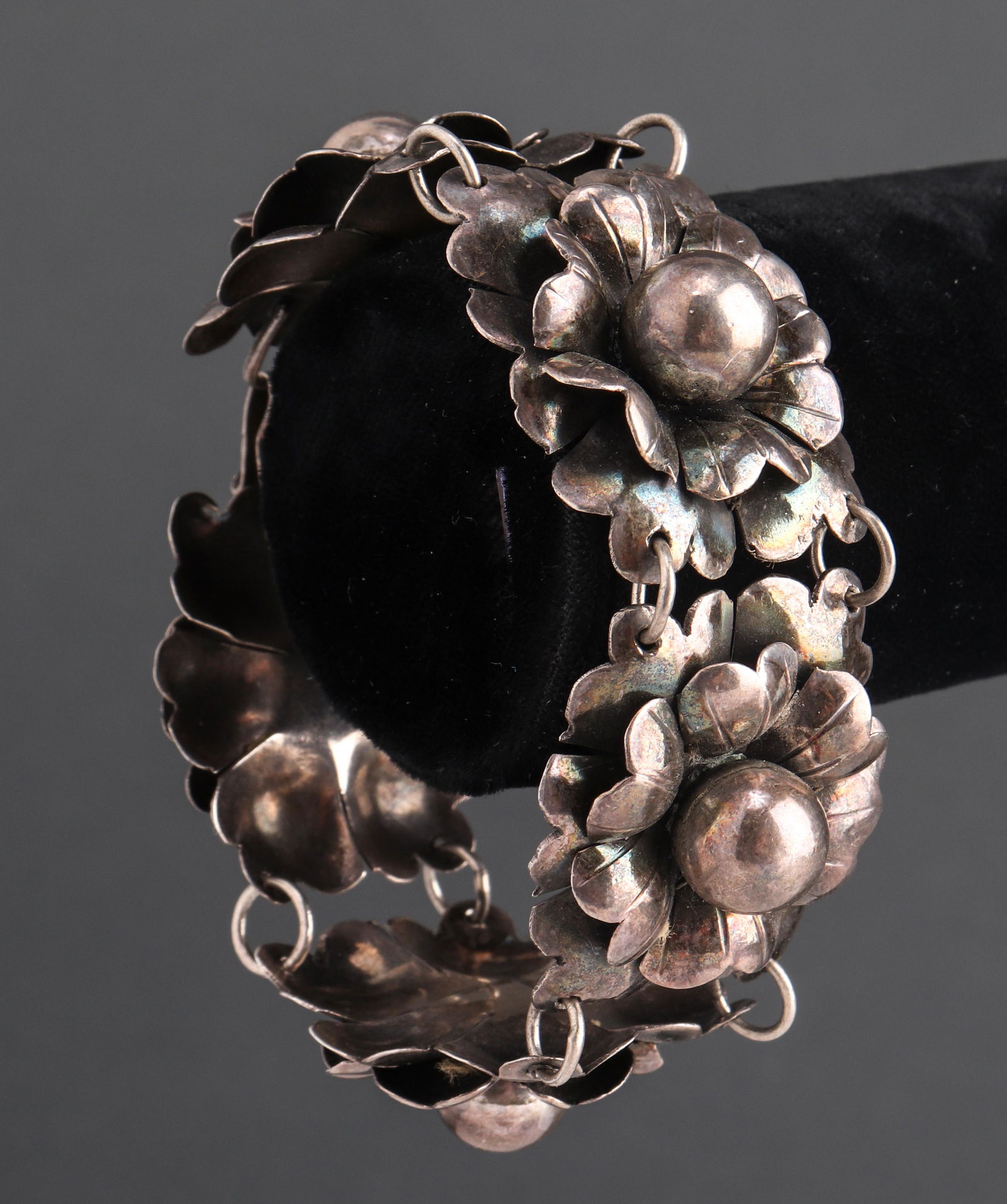 Mexican Silver Flower Motif Bracelet (1 of 5)