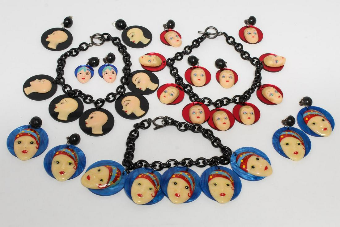 Zondra Foxx Lucite Plastic & Rubber Jewelry (1 of 5)