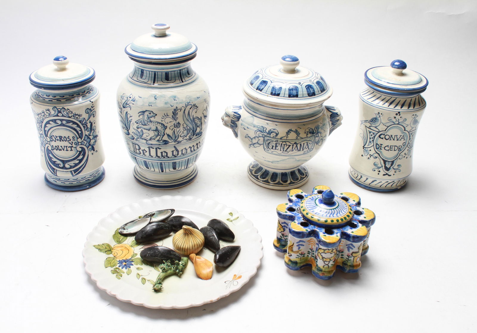 Italian Faience Assortment incl Apothecary Jars, 6 (1 of 7)