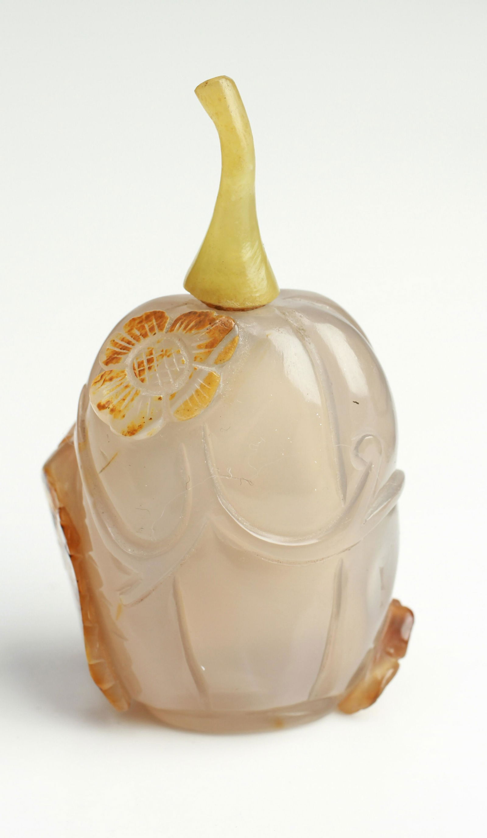 Chinese Jade Carved Fruit Motif Snuff Bottle (1 of 5)