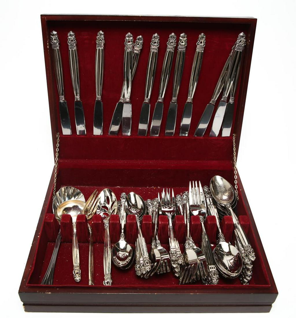 Godinger "Old Copenhagen" Silverplate Flatware Set (1 of 3)