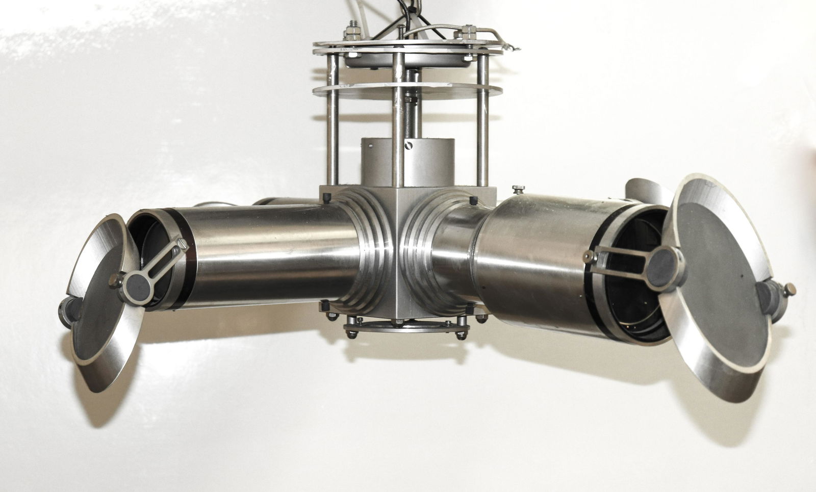 Space Age Modern Four Telescope-Arm Light Fixture (1 of 5)