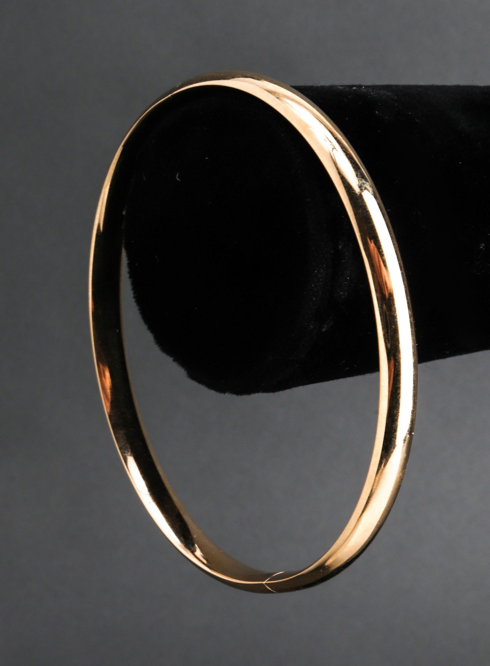 Vintage 14K Yellow Gold Hinged Bangle Bracelet (1 of 3)