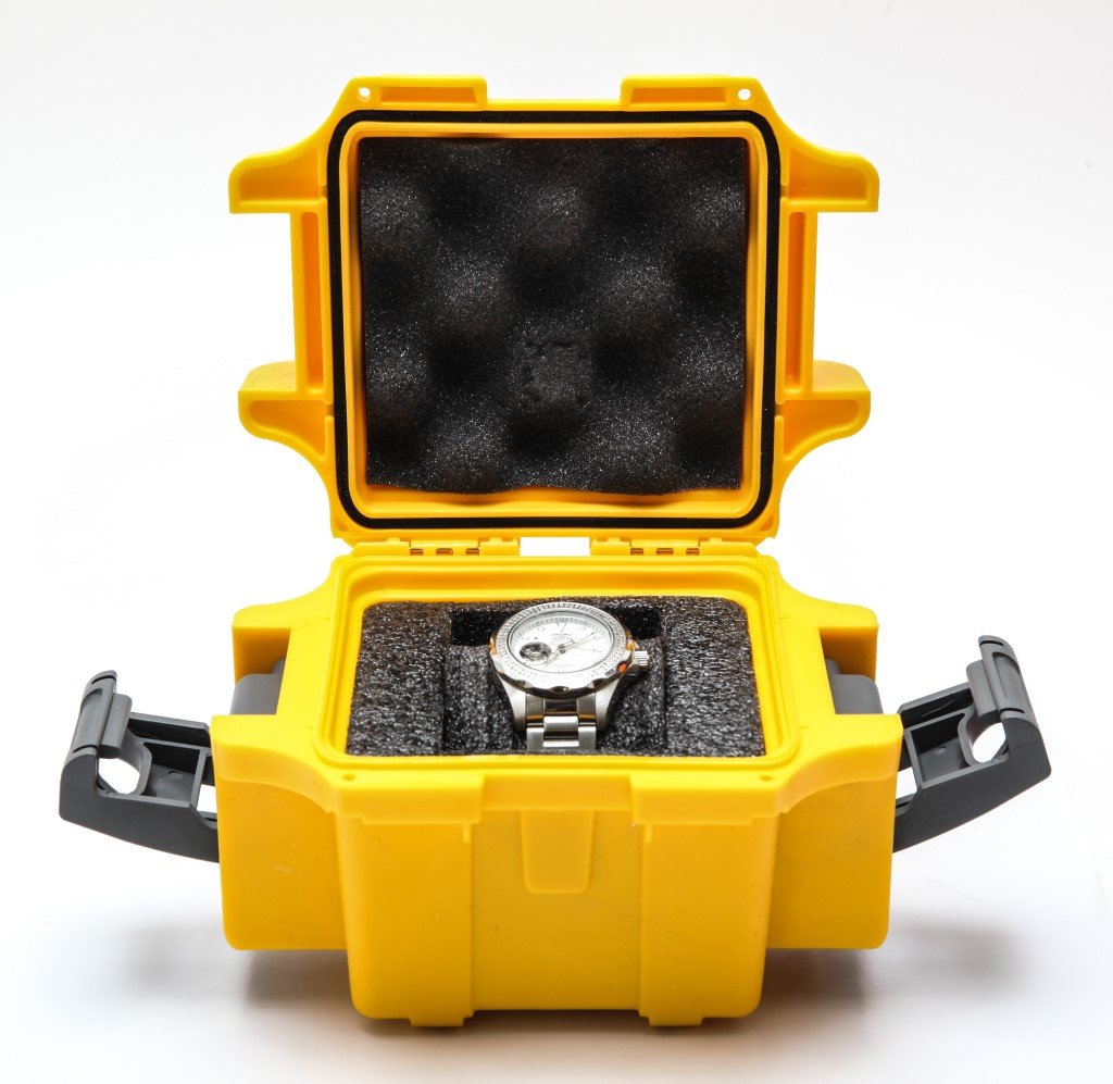 Invicta Grand Diver Diamond Bezel Ladies' Watch (1 of 7)