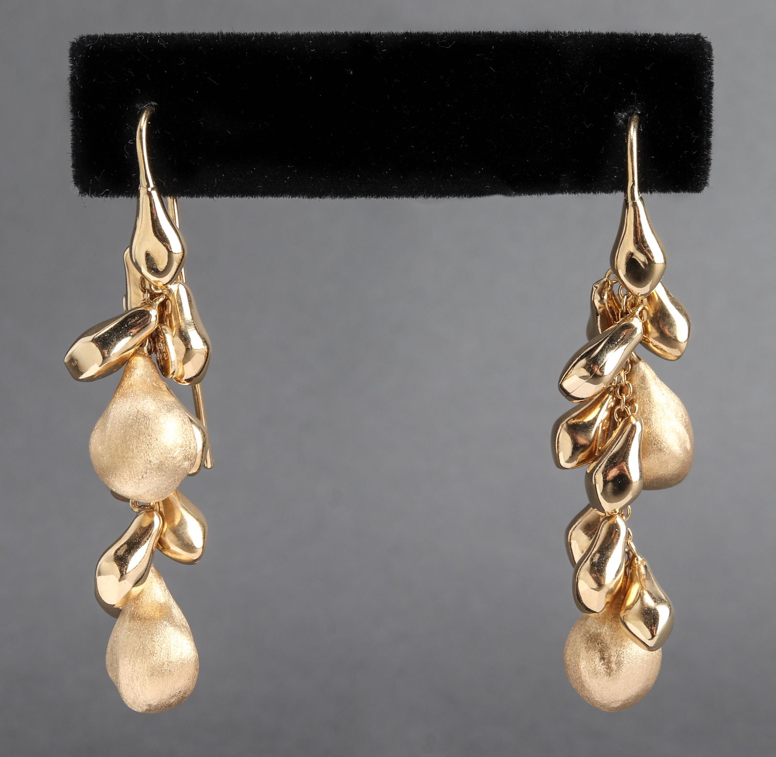 Marco Bicergo Style 18K Yellow Gold Drop Earrings: Marco Bicergo style 18K yellow gold cluster high polish and satin finished drop earrings, marked: "750 / 314 VI / ITALY with maker's mark. 2.125" L x 0.75" W. Approx: 7.4 dwt.