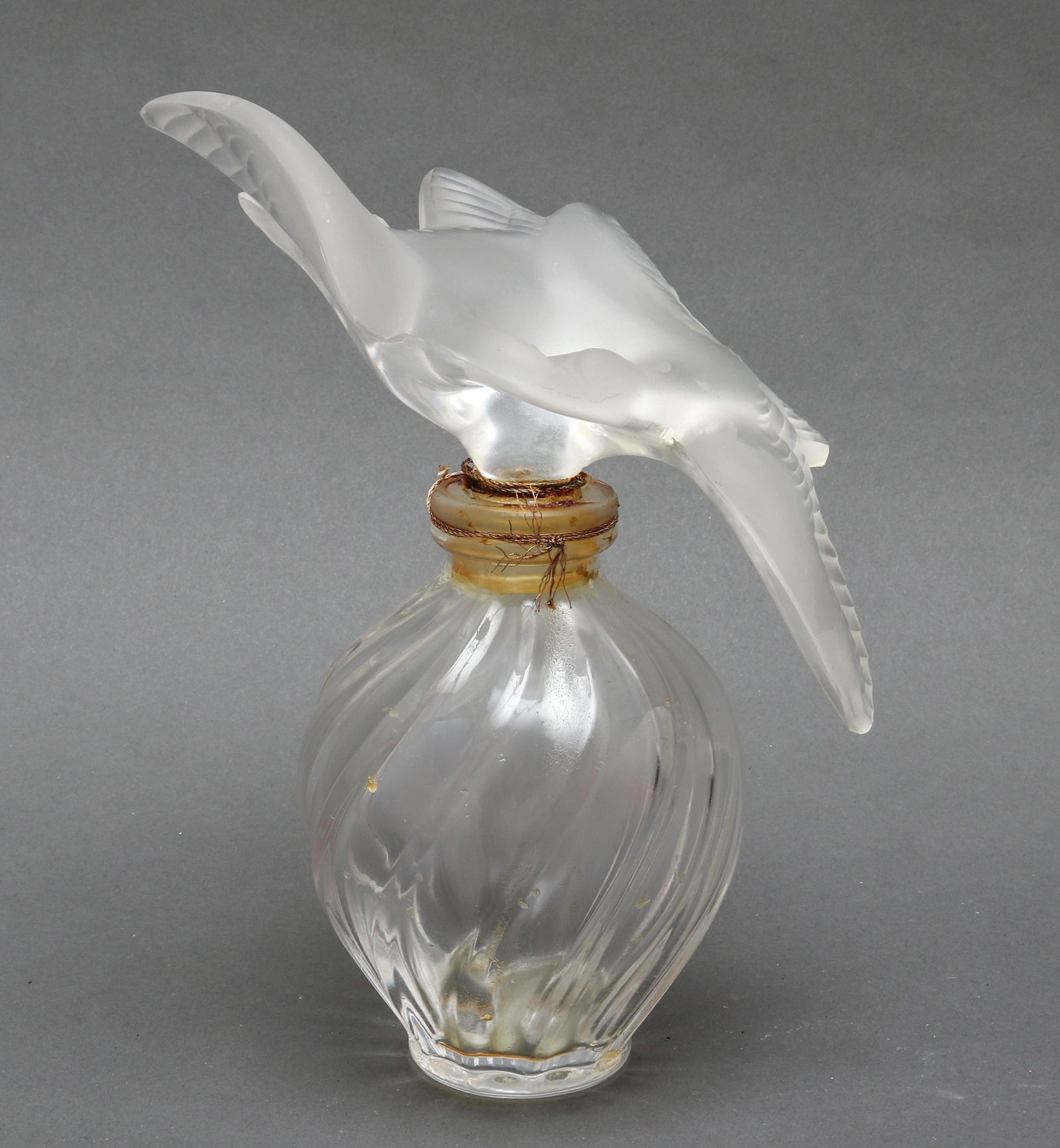 Lalique Nina Ricci Lovebird Perfume Bottle (1 of 5)