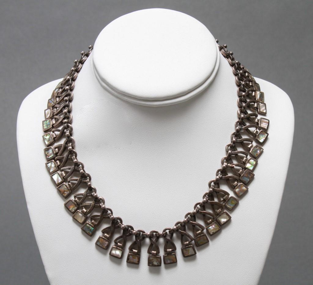 Los Castillos Taxco Mexican Silver Necklace (1 of 6)