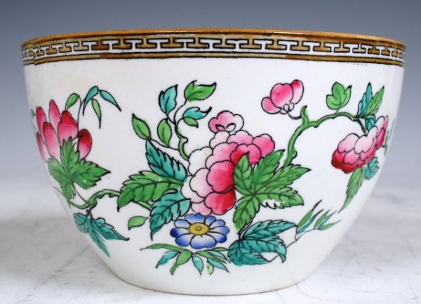 4 19th C Chinese Porcelain Pieces - 9