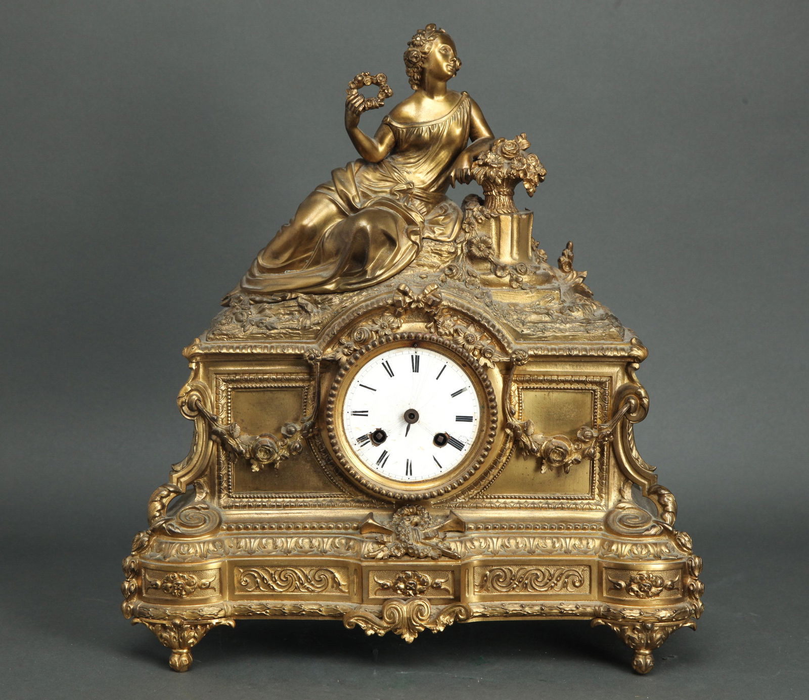 French Vinventi & Cie Figural Mantel Clock (1 of 9)