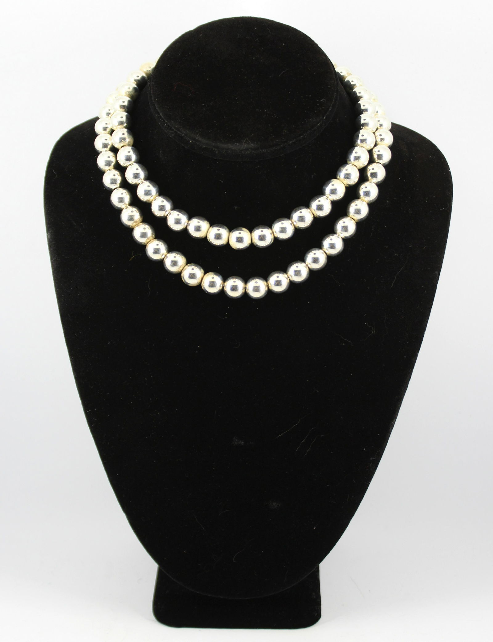 Vintage Modern Silver Bead Necklace (1 of 5)