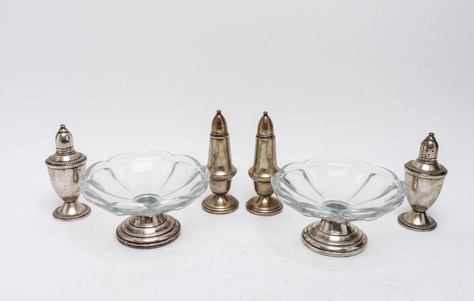 Silver & Glass Table Articles, 6 Pieces (1 of 3)