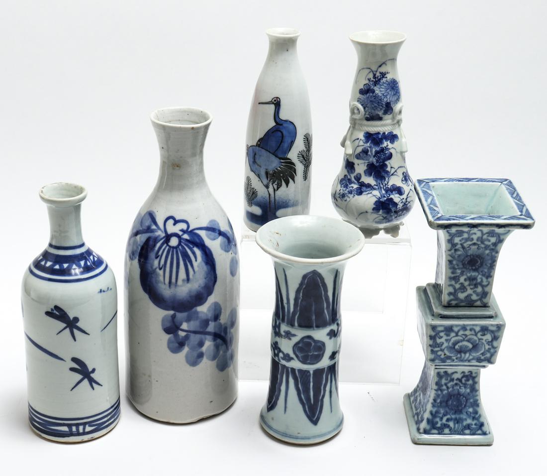 Group Of Chinese Blue And White Porcelain Vases, 6 (1 of 5)