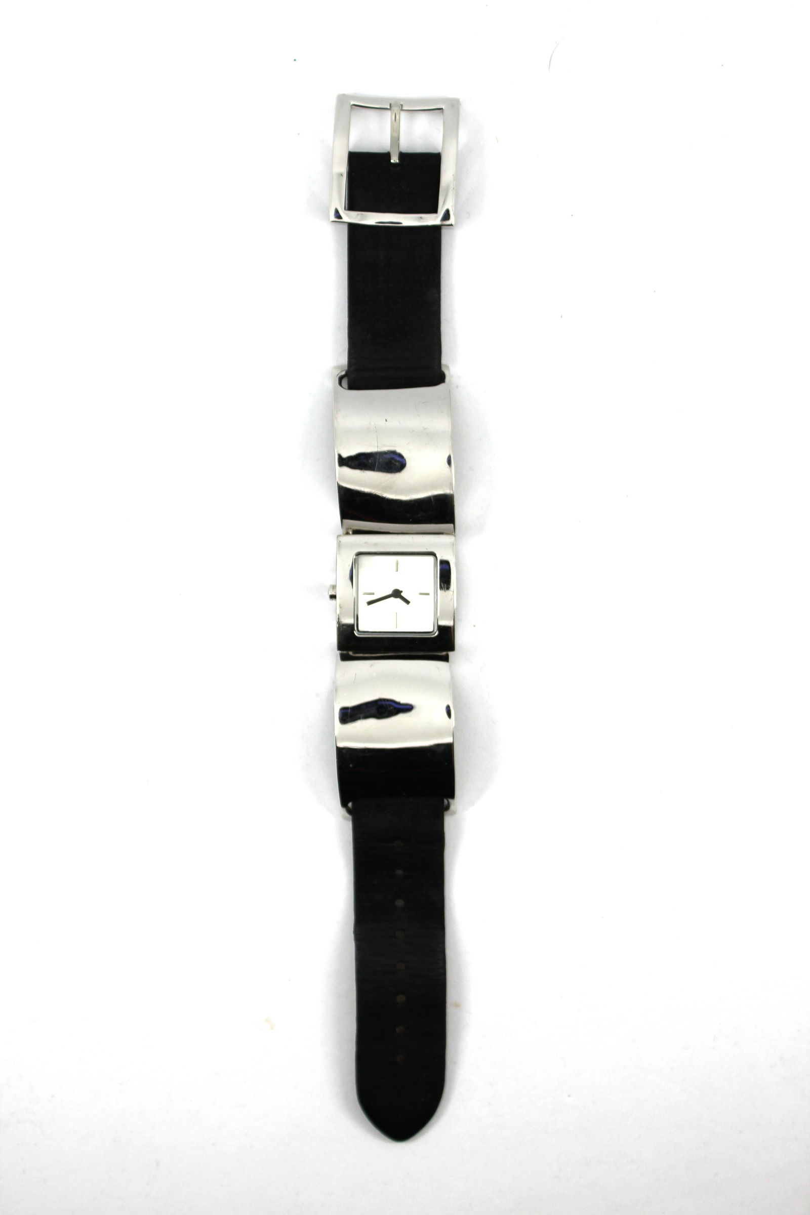 Robert Lee Morris Studio Sterling Watch: Robert Lee Morris Studio Abiquiu Collection sterling silver wristwatch, quartz Japan movement with stainless steel back, genuine leather straps with sterling silver brackets and clasp. 8.5" L. Silver