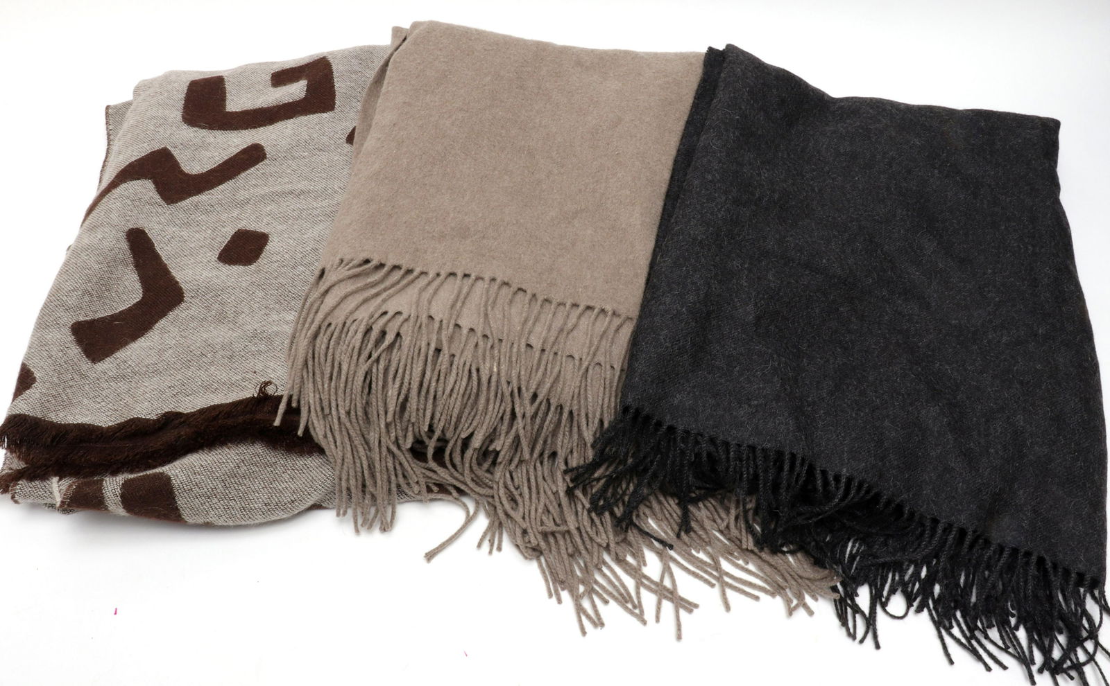 Alicia Adams Alpaca & Other Wool Shawls, 3 (1 of 4)