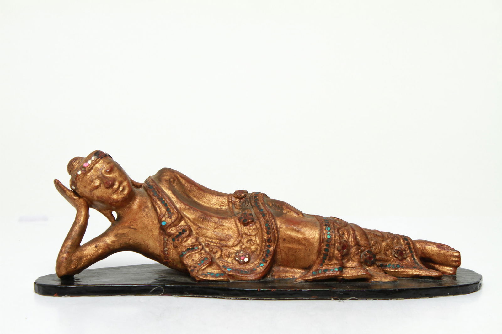 Thai Carved & Mirrored Giltwood Reclining Buddha (1 of 6)