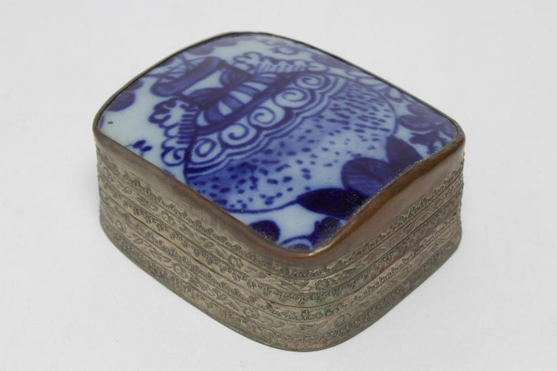 Chinese Porcelain Fragment Shard Box (1 of 6)