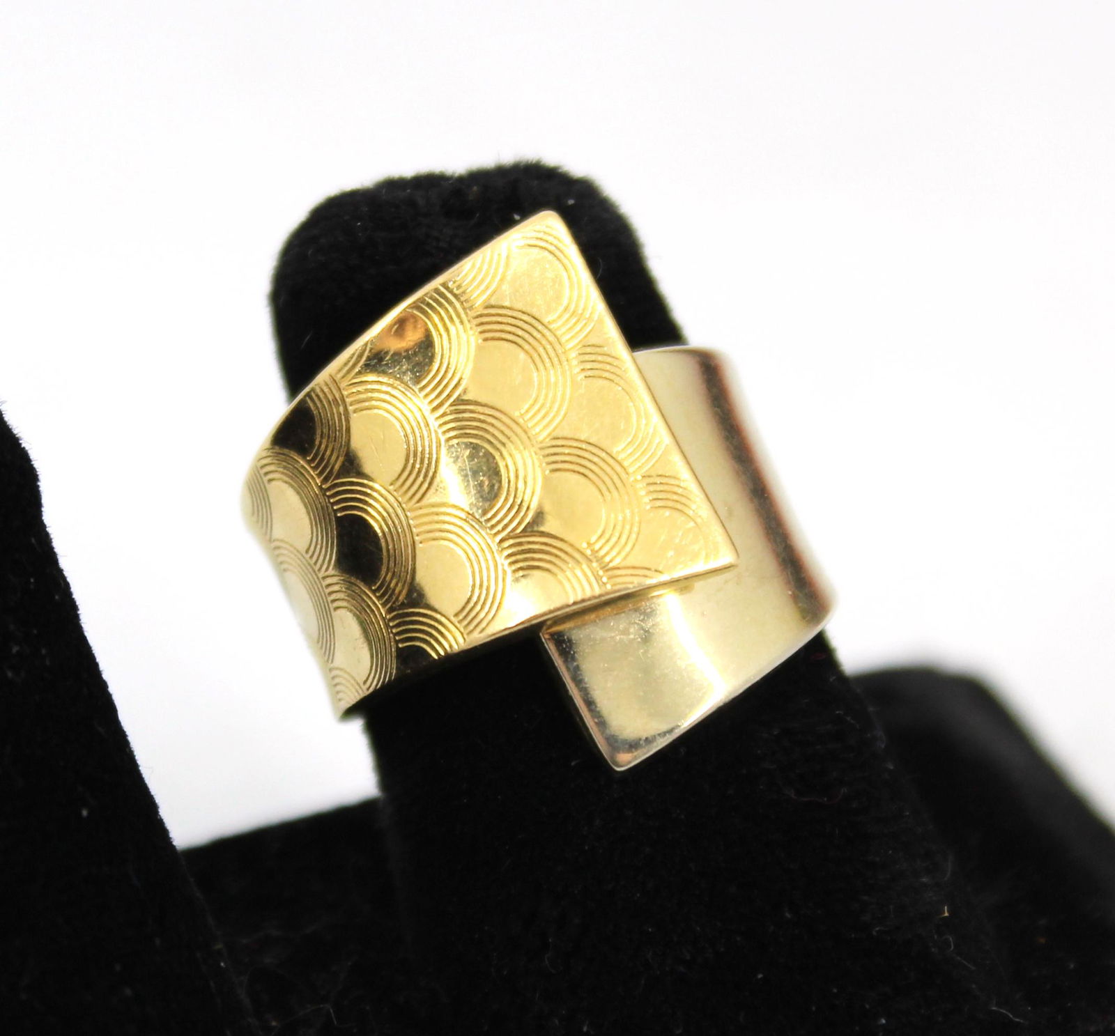 18K Yellow Gold Modern Split Shank Ring (1 of 7)
