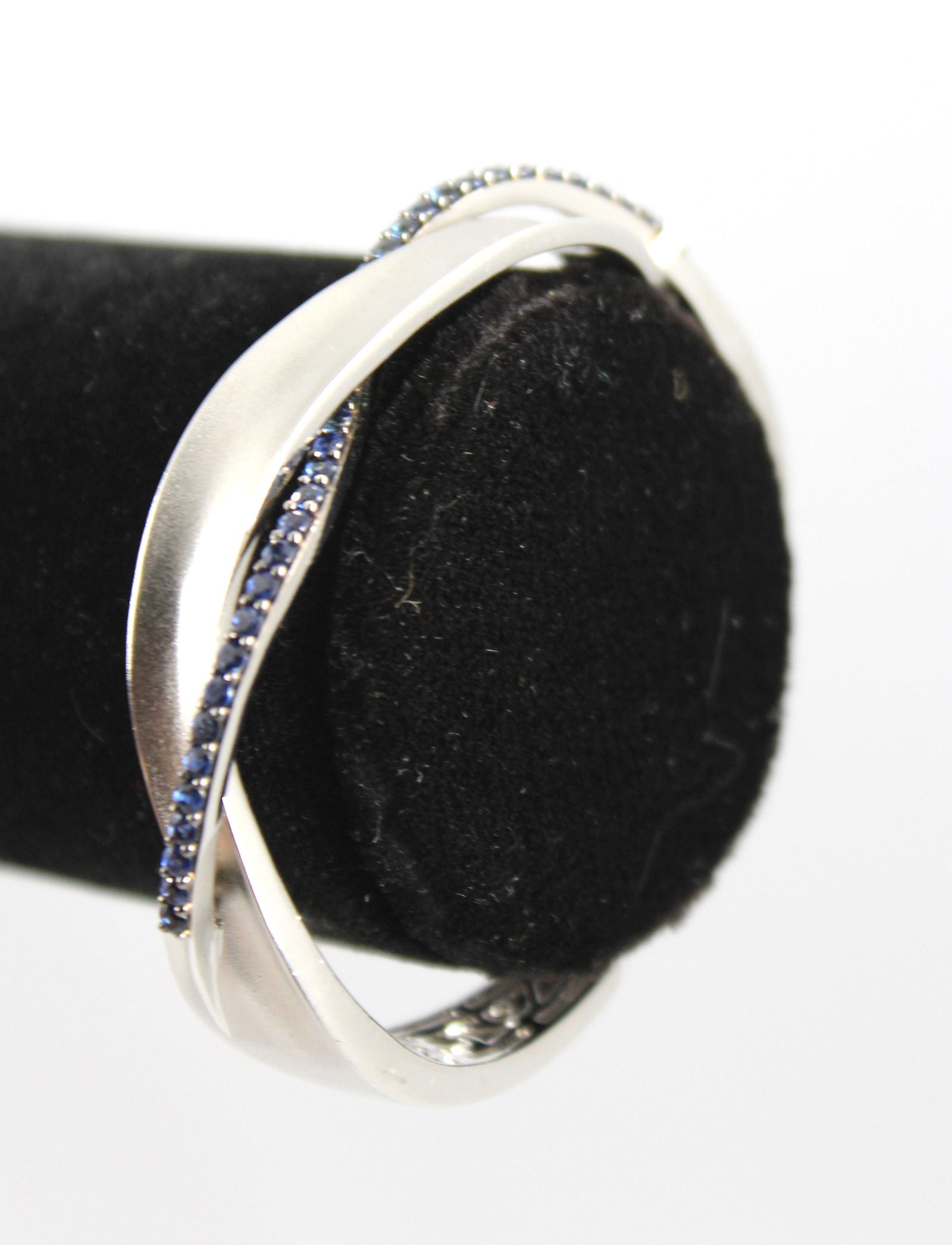 Effy Silver & Sapphire Hinged Bangle (1 of 5)