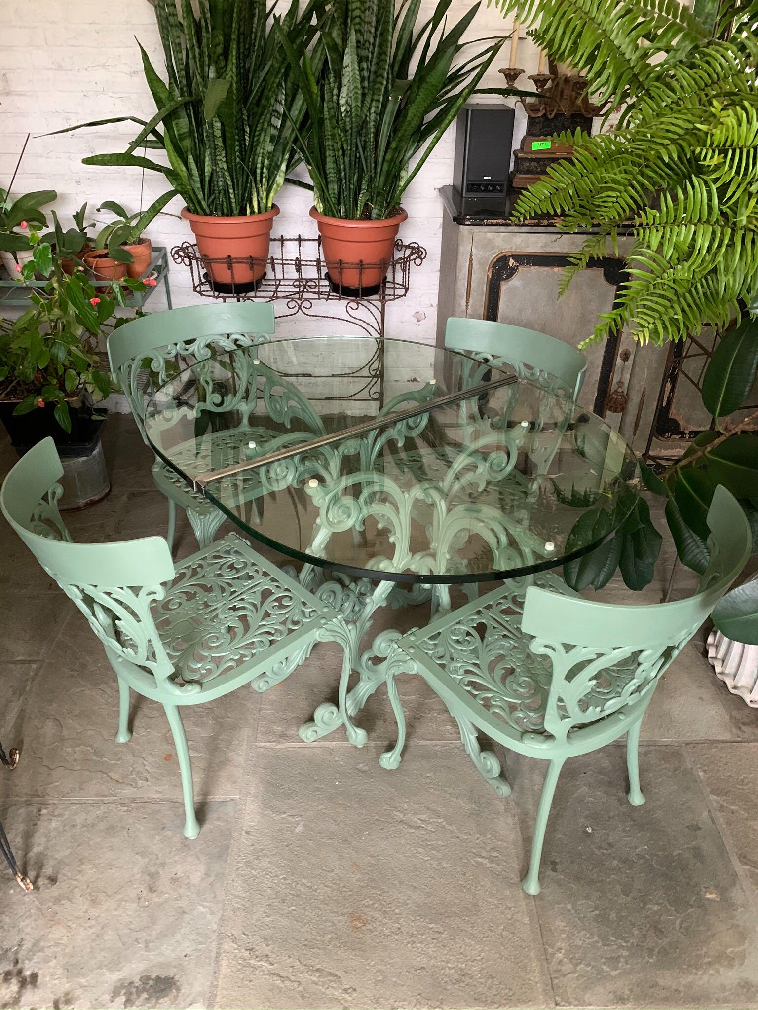 Cast Iron Garden Patio Oval Table & 4 Chairs (1 of 7)