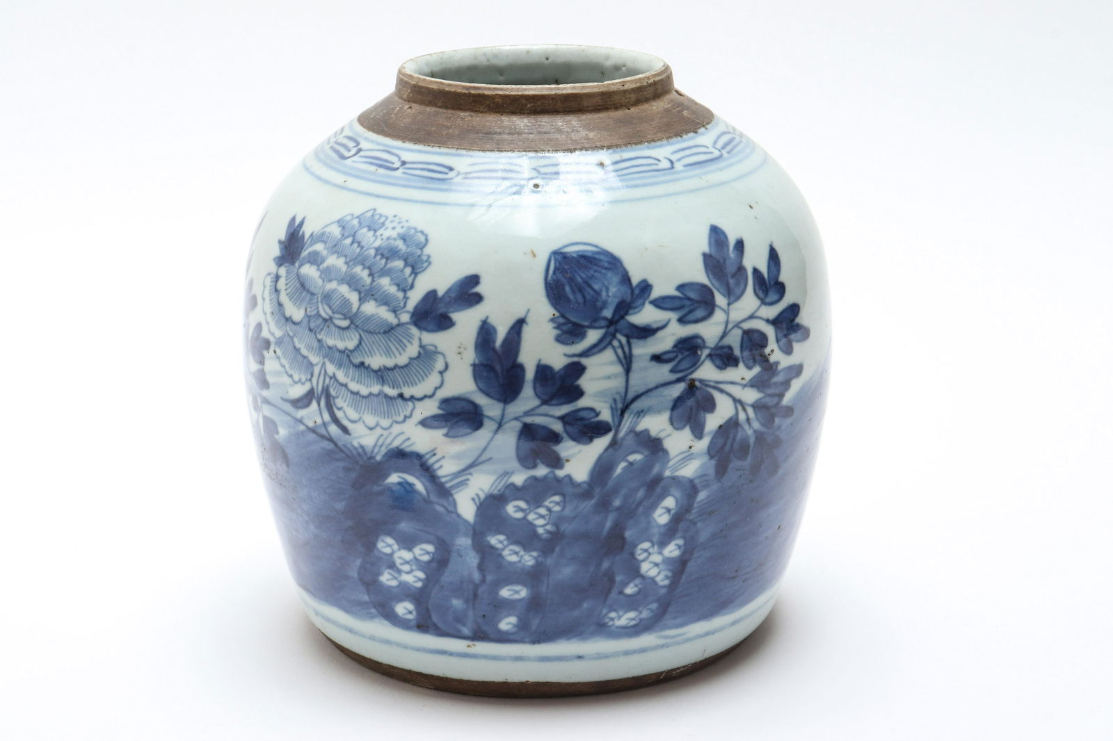 Chinese Blue And White Ginger Jar (1 of 3)