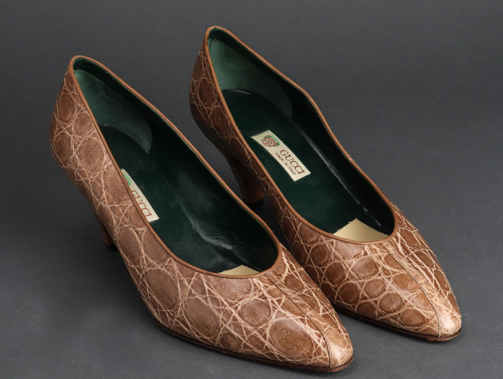 Gucci Vintage Crocodile Leather Pumps (1 of 5)