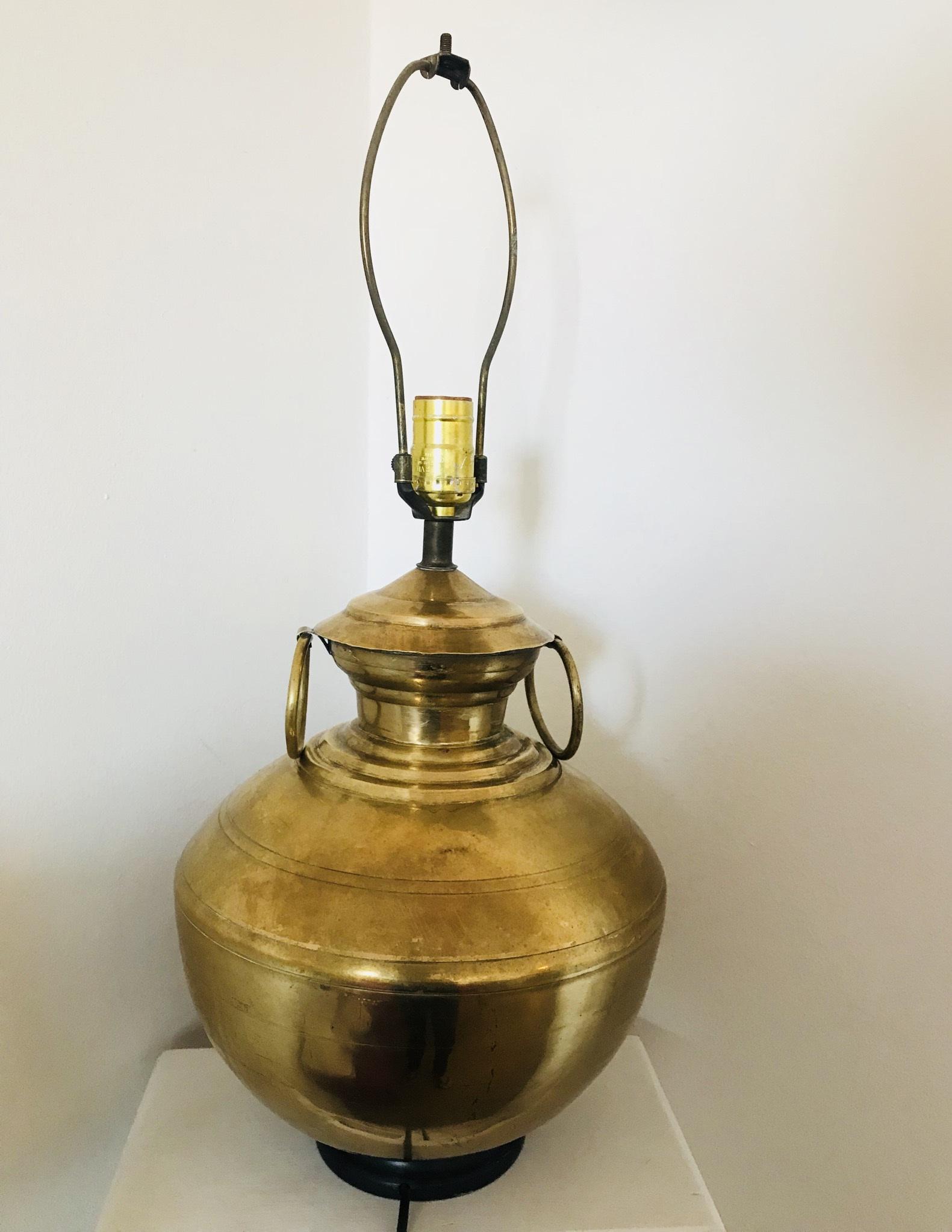 Mid-Century Brass Urn Lamp with Hoop Handles (1 of 7)