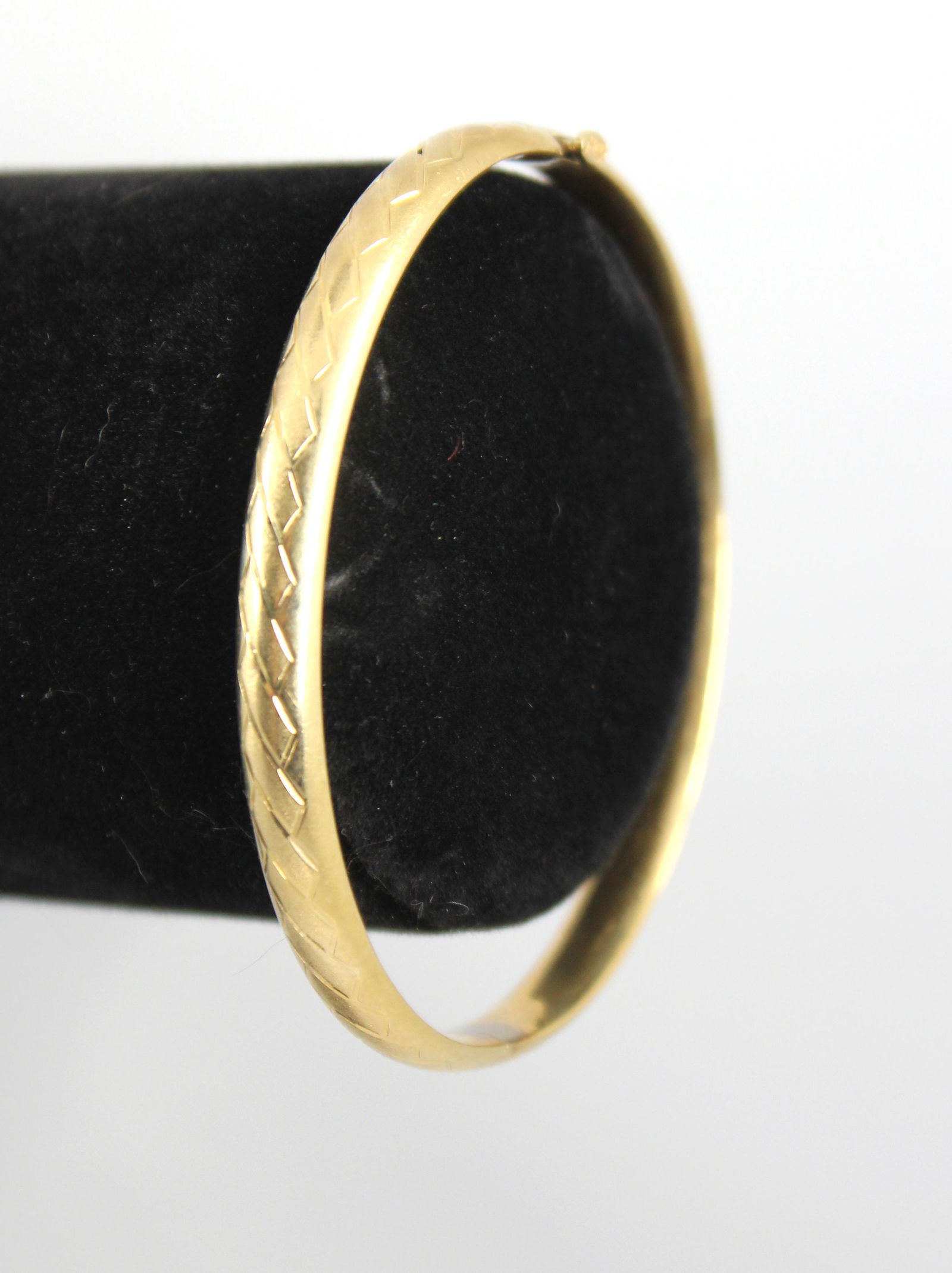Michael Anthony Designer 14K Yellow Gold Bangle (1 of 5)