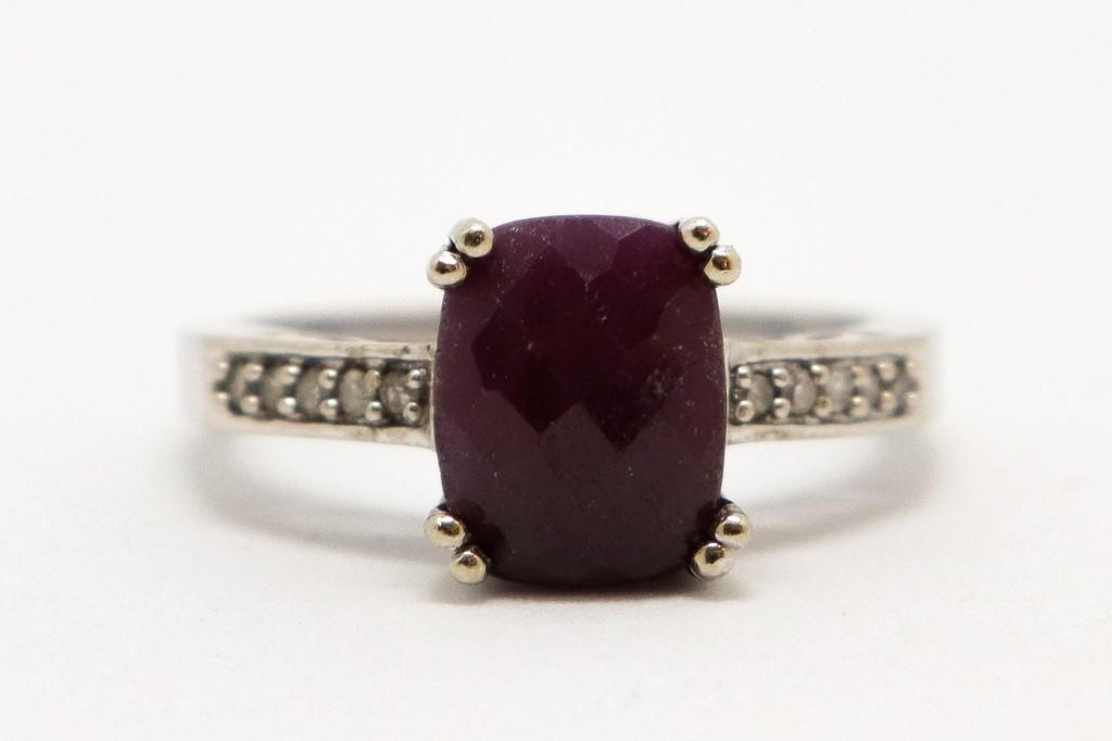 10K White Gold Ruby & Diamond Ring (1 of 4)
